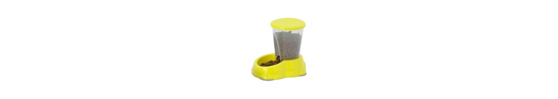 Buy Best Quality Dog Dispensers & Fountains products in UAE | Petcare.